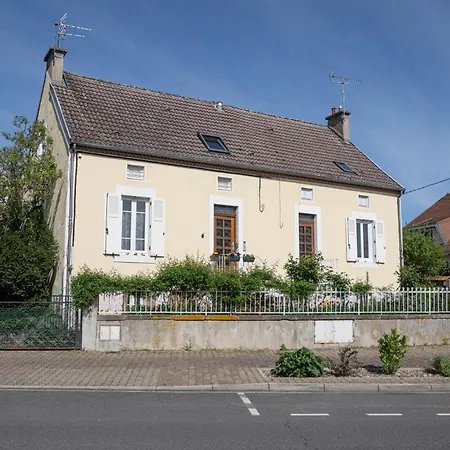 Bellerivois - 5 Min Des Rives Apartamento Bellerive-sur-Allier